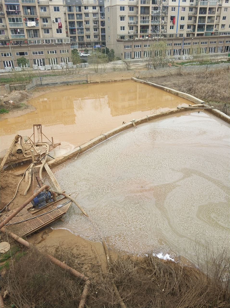 乌尔禾沉淀池淤泥清理-厂区废水池淤泥清淤