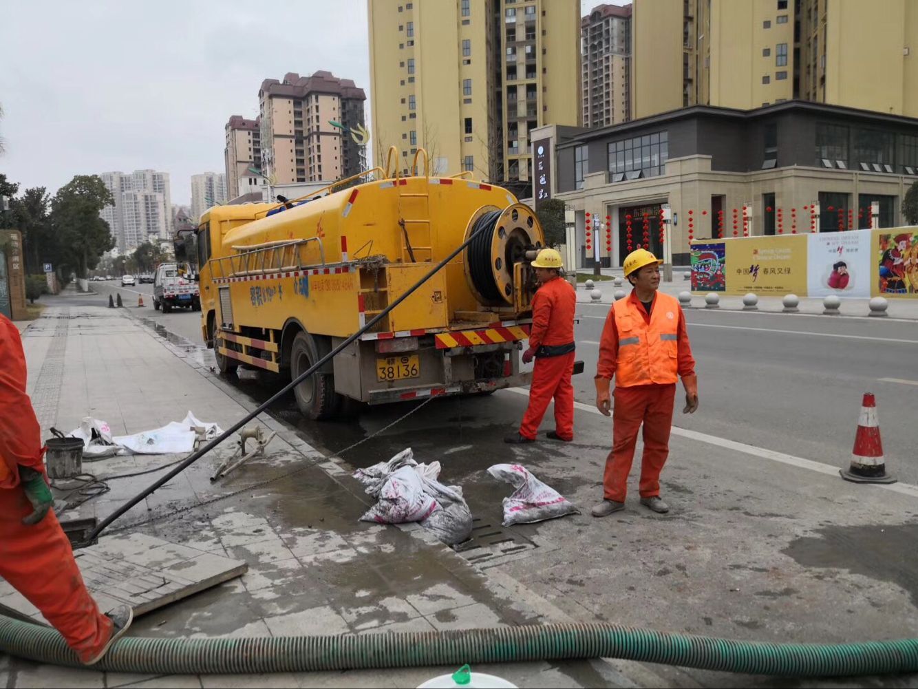 乌尔禾排污管道清淤-管道清洗